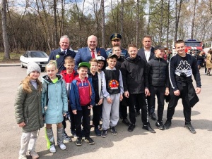 Юные  воспитанники спортивной школы "Спартак" приняли участие в торжественном мероприятии, посвященном 372-й годовщине Пожарной охраны!