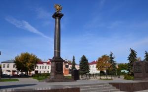 8 октября 2007 года городу Елец было присвоено почётное звание «Город воинской славы» 