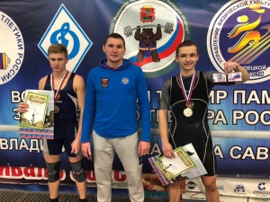 Традиционный турнир по тяжёлой атлетике, посвящённый памяти ЗТР В. Савченко.